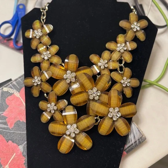 KJL Acrylic Floral Statement Necklace - Picture 8 of 11